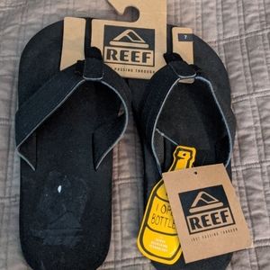 Reef Element TQT Flip Flops NWT Bottle Opener!